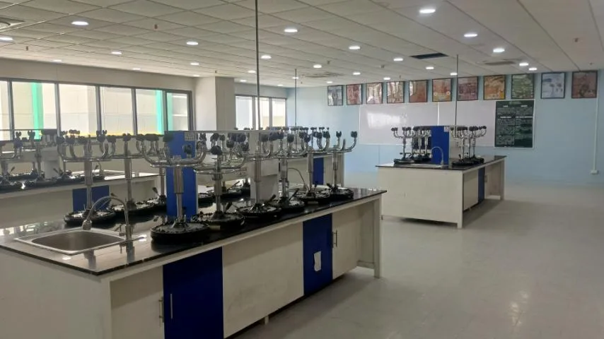 FAMILY OF ENGR. SONNY BOY V. BAGANG & MA. VICTORIA GALANG BAGANG – Microbiology Laboratory