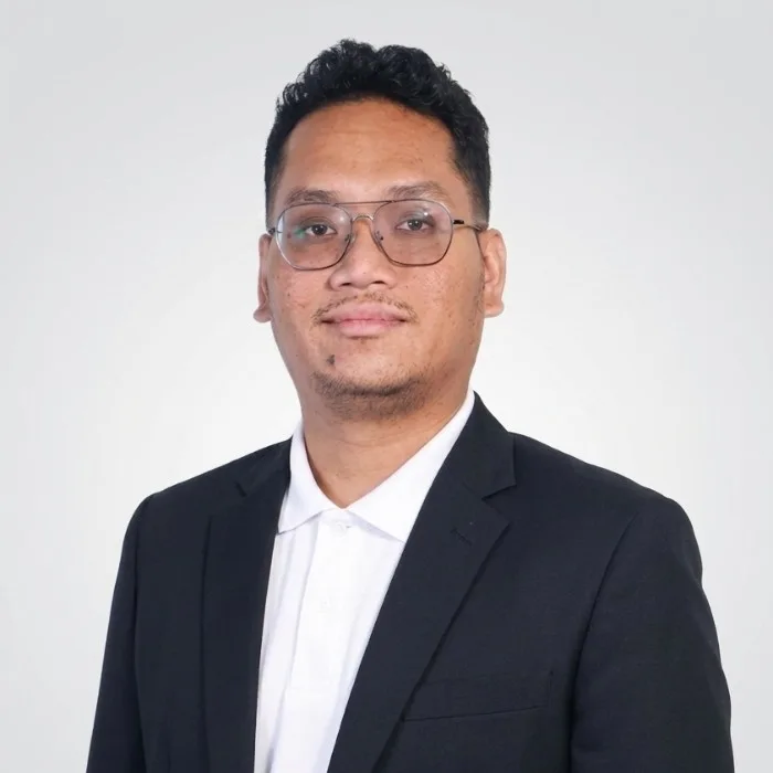Institute Clerk